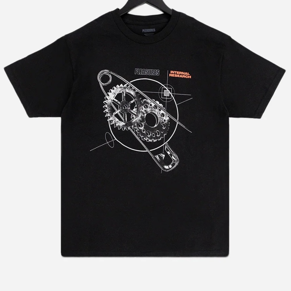 PLEASURES Internal Research Black T Shirt Tee Size Small